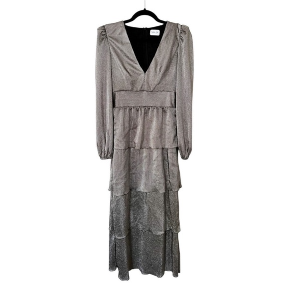 SAYLOR Long Sleeve Metallic Tiered Maxi Dress Gold Small - Picture 1 of 4